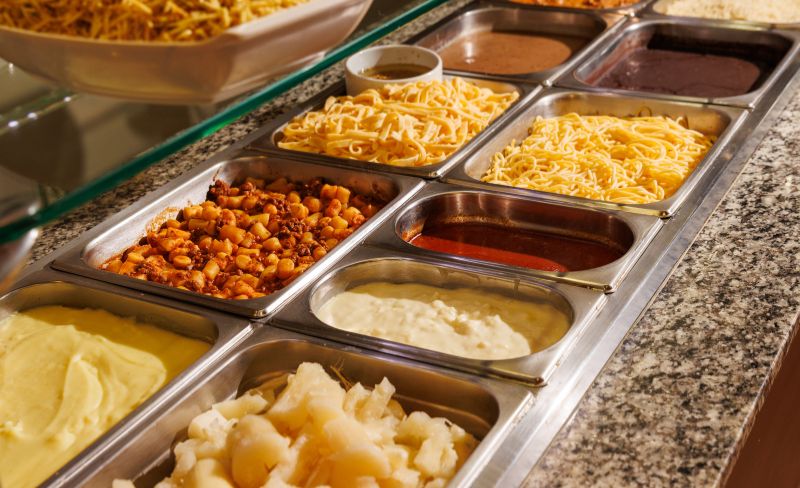 Bella Brasa: Buffet Livre + Churrasco + Sobremesa